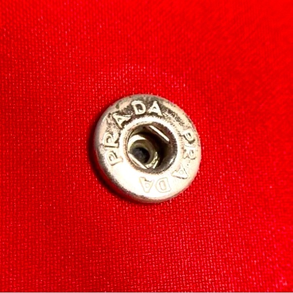 PRADA VINTAGE POCONO NYLON SPORT WALLET - Picture 8 of 15